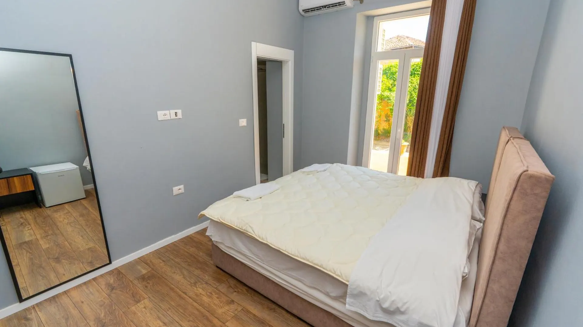 Gjuhadoli Hotel 2 Shkodra