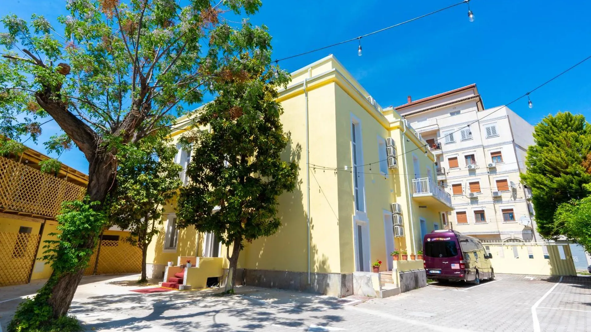 Gjuhadoli Hotel 2 Shkodër